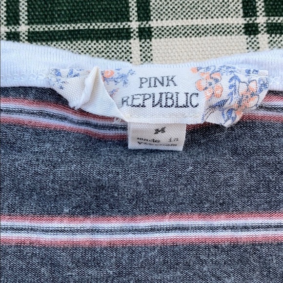 Basic t - Picture 2 of 2